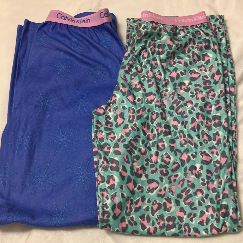 NWOT 2 Calvin Klein girls 10/12 lightweight fleece Pajama bottoms elastic band